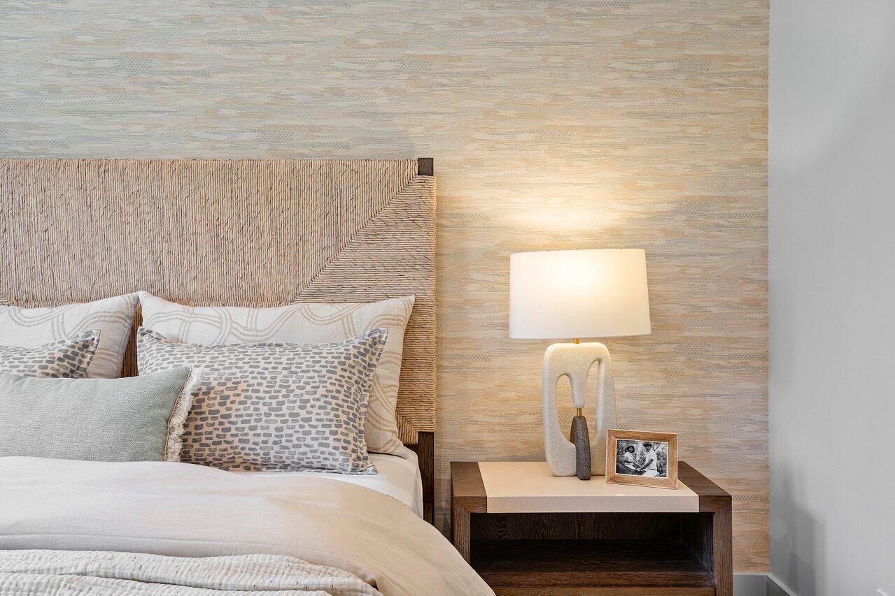 2912 Bluewater Cv Gulfstream, FL 33483