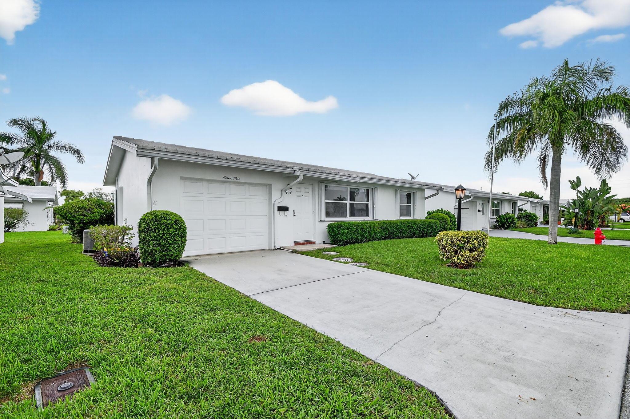909 SW 5th Ct