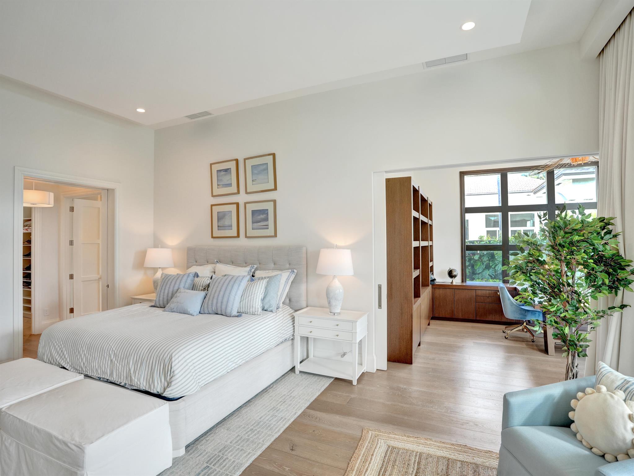 5120 NE 31st Ave Lighthouse Point, FL 33064