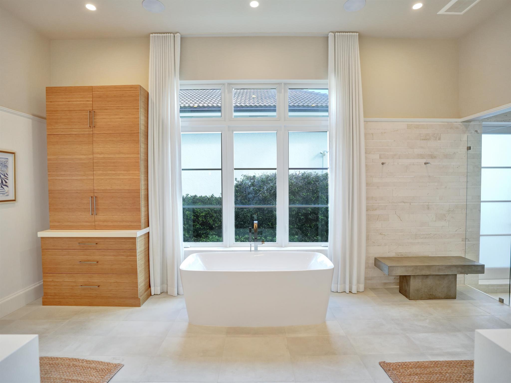 5120 NE 31st Ave Lighthouse Point, FL 33064