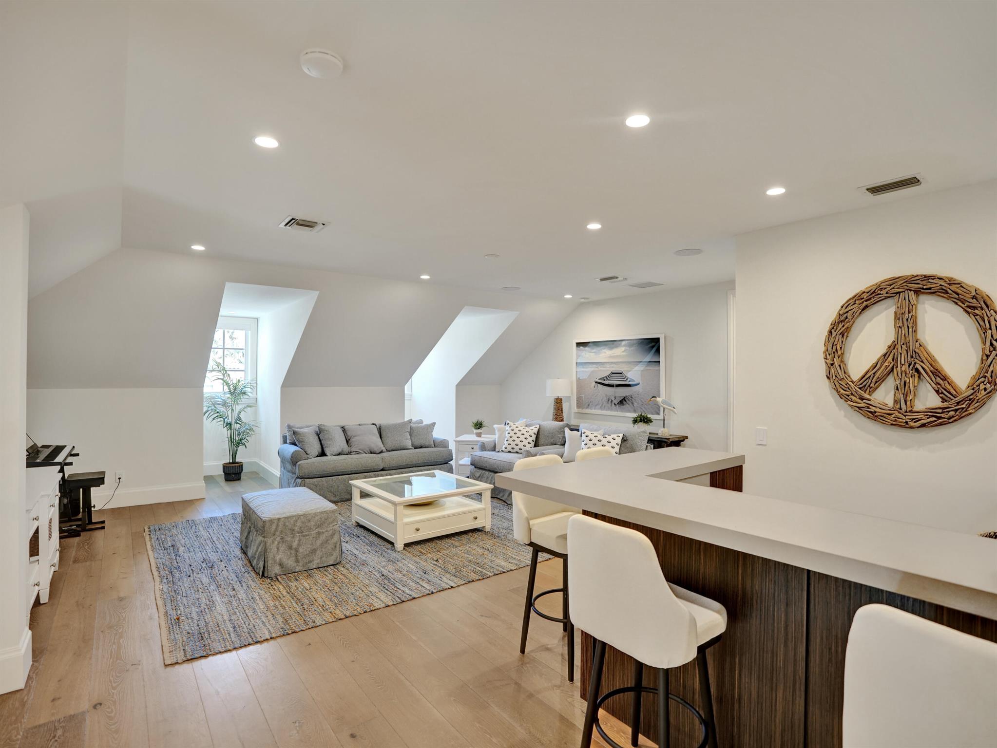 5120 NE 31st Ave Lighthouse Point, FL 33064