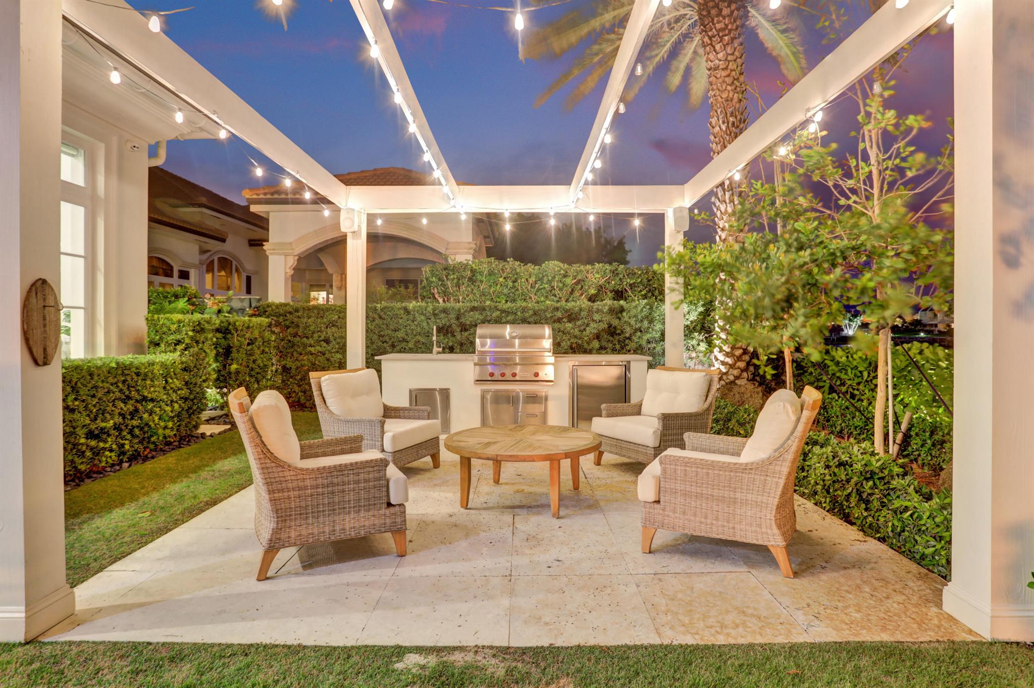 5120 NE 31st Ave Lighthouse Point, FL 33064