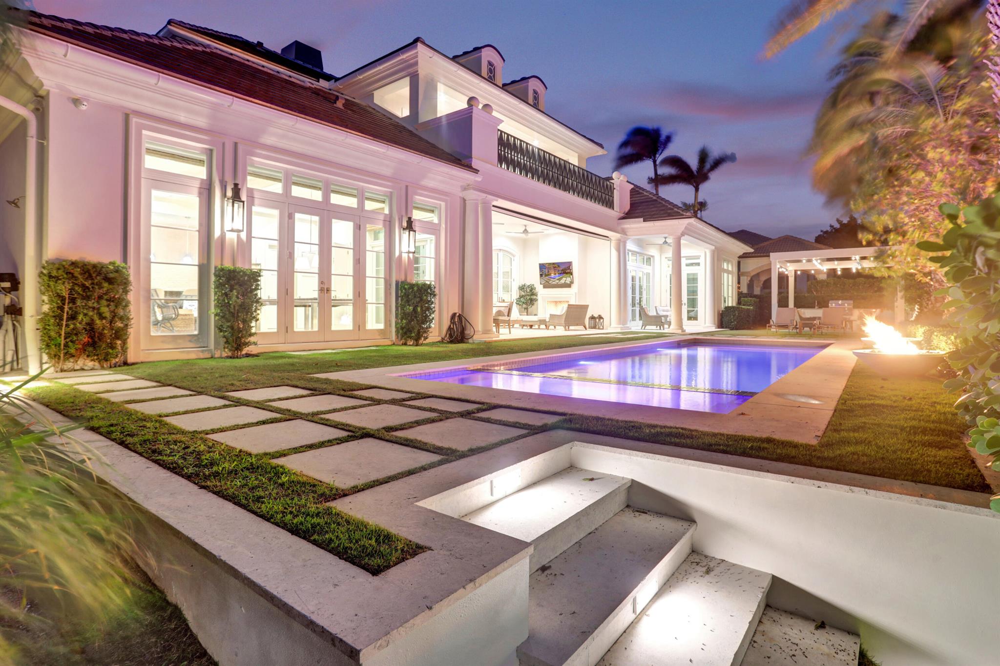 5120 NE 31st Ave Lighthouse Point, FL 33064