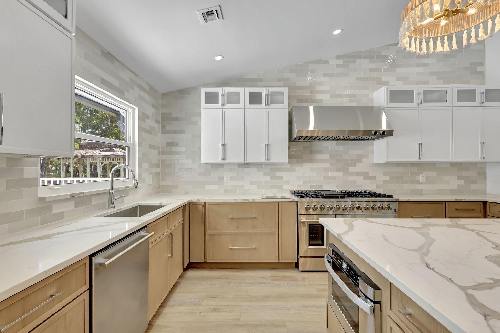 15388 133rd Ter Jupiter, FL 33478