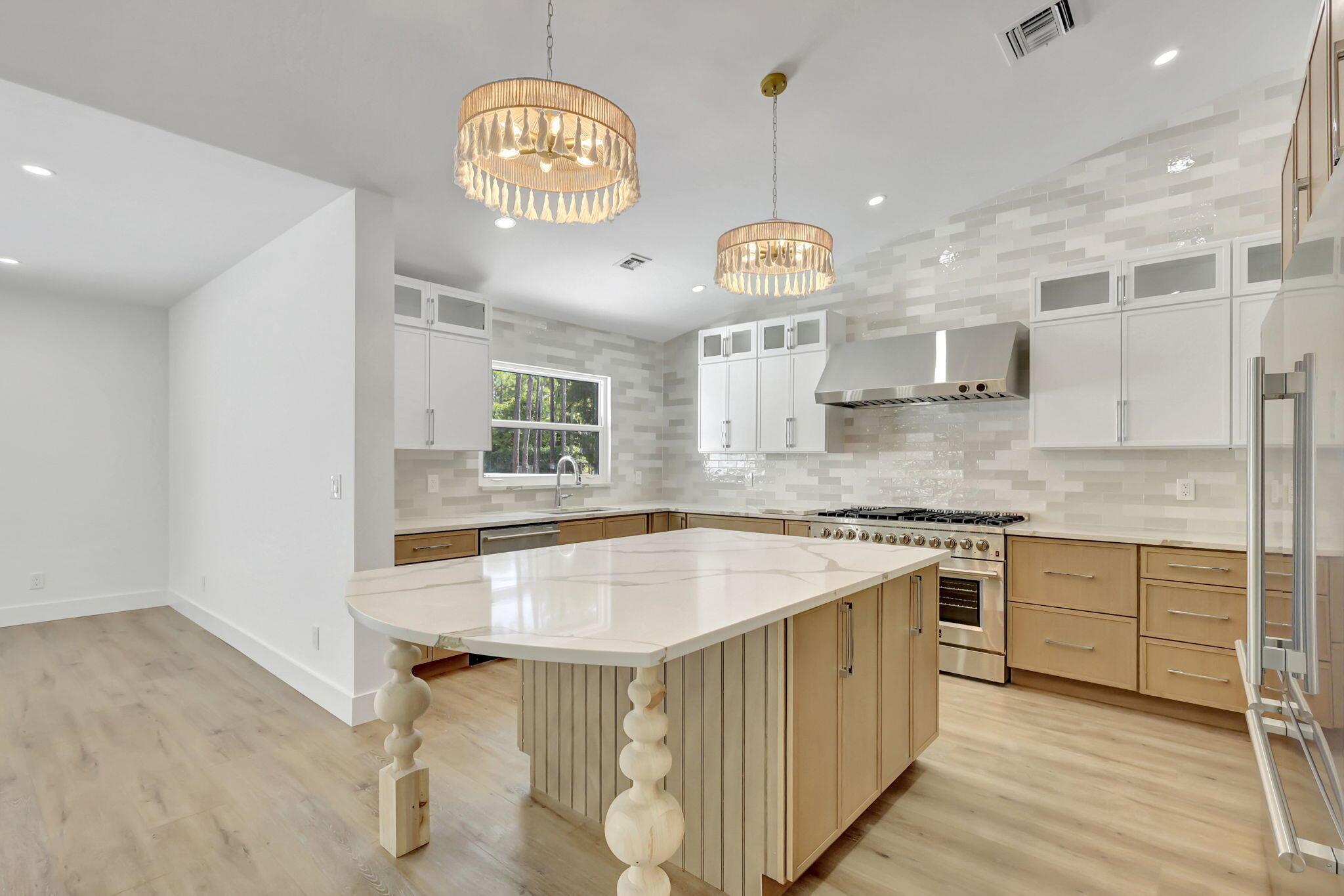 15388 133rd Ter Jupiter, FL 33478