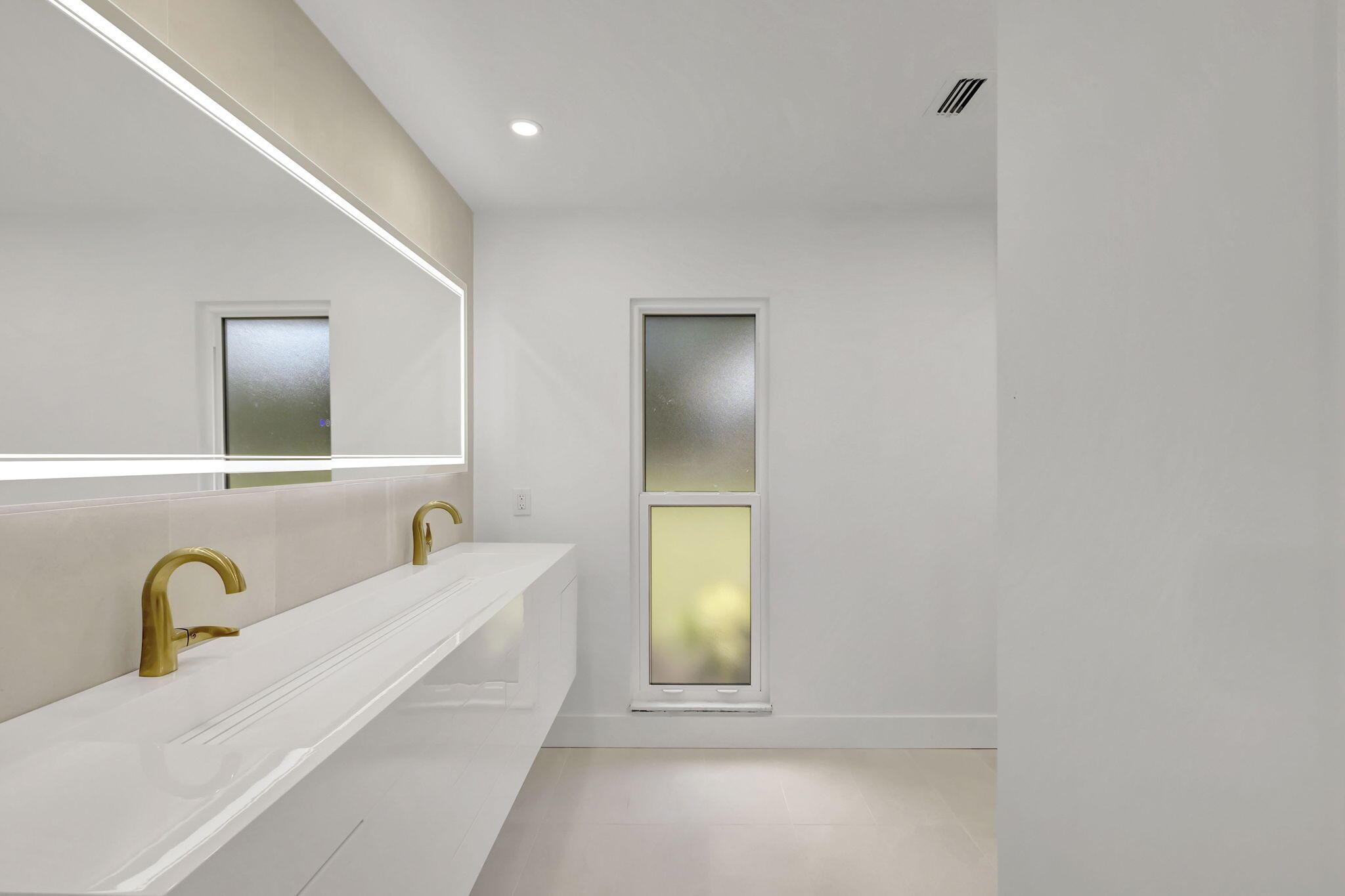 15388 133rd Ter Jupiter, FL 33478