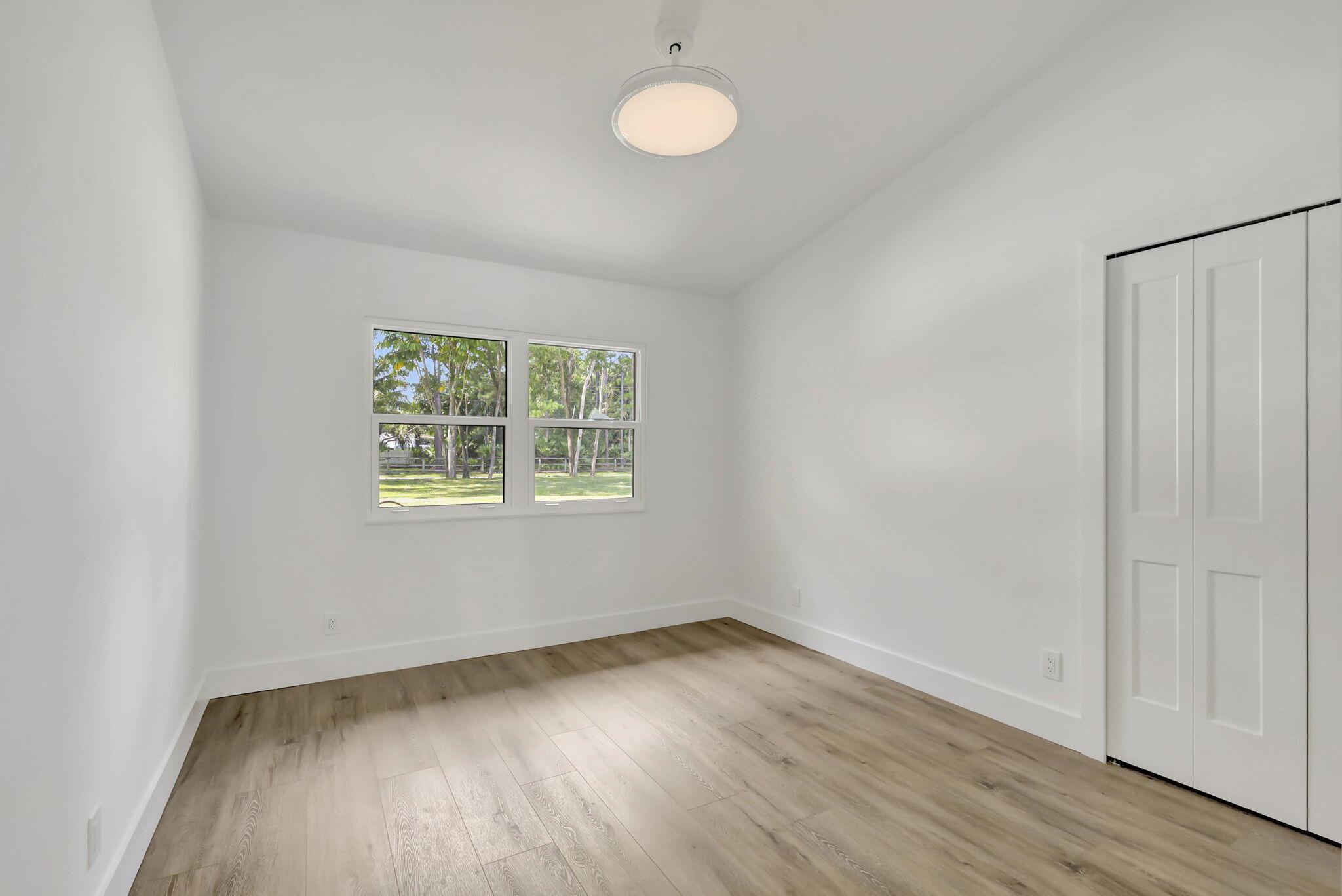 15388 133rd Ter Jupiter, FL 33478