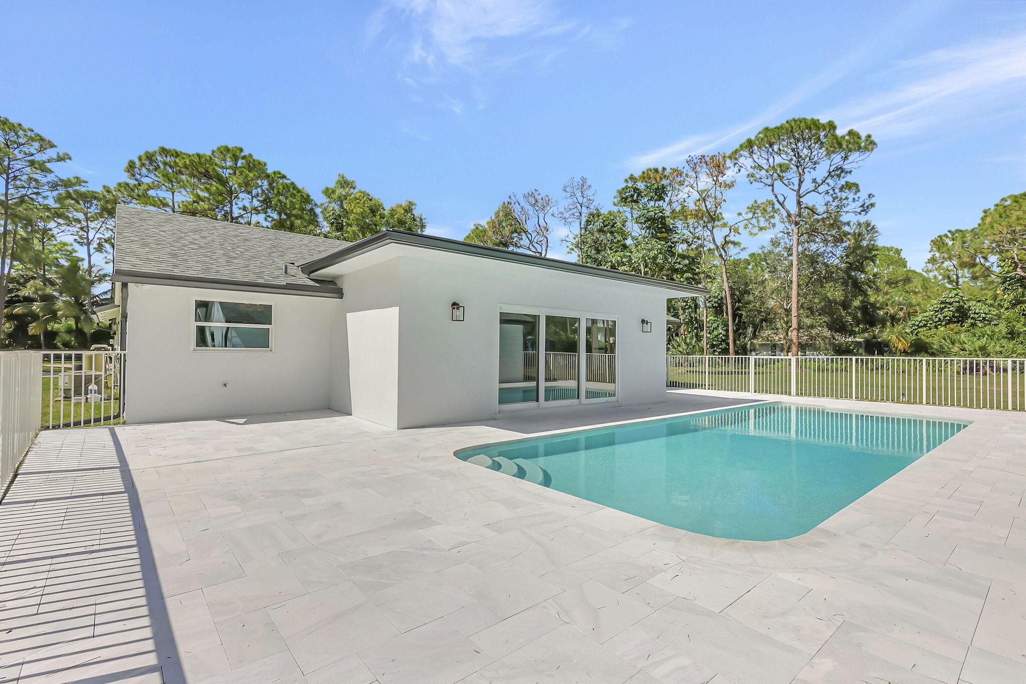 15388 133rd Ter Jupiter, FL 33478