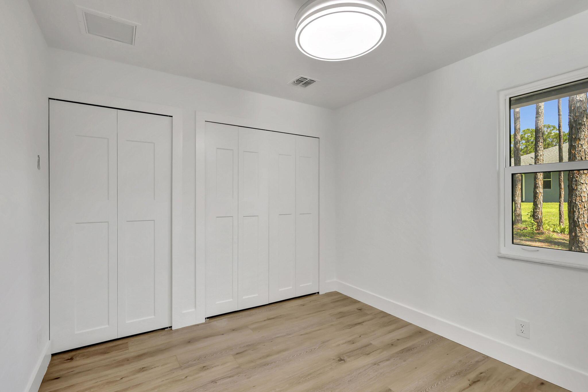 15388 133rd Ter Jupiter, FL 33478