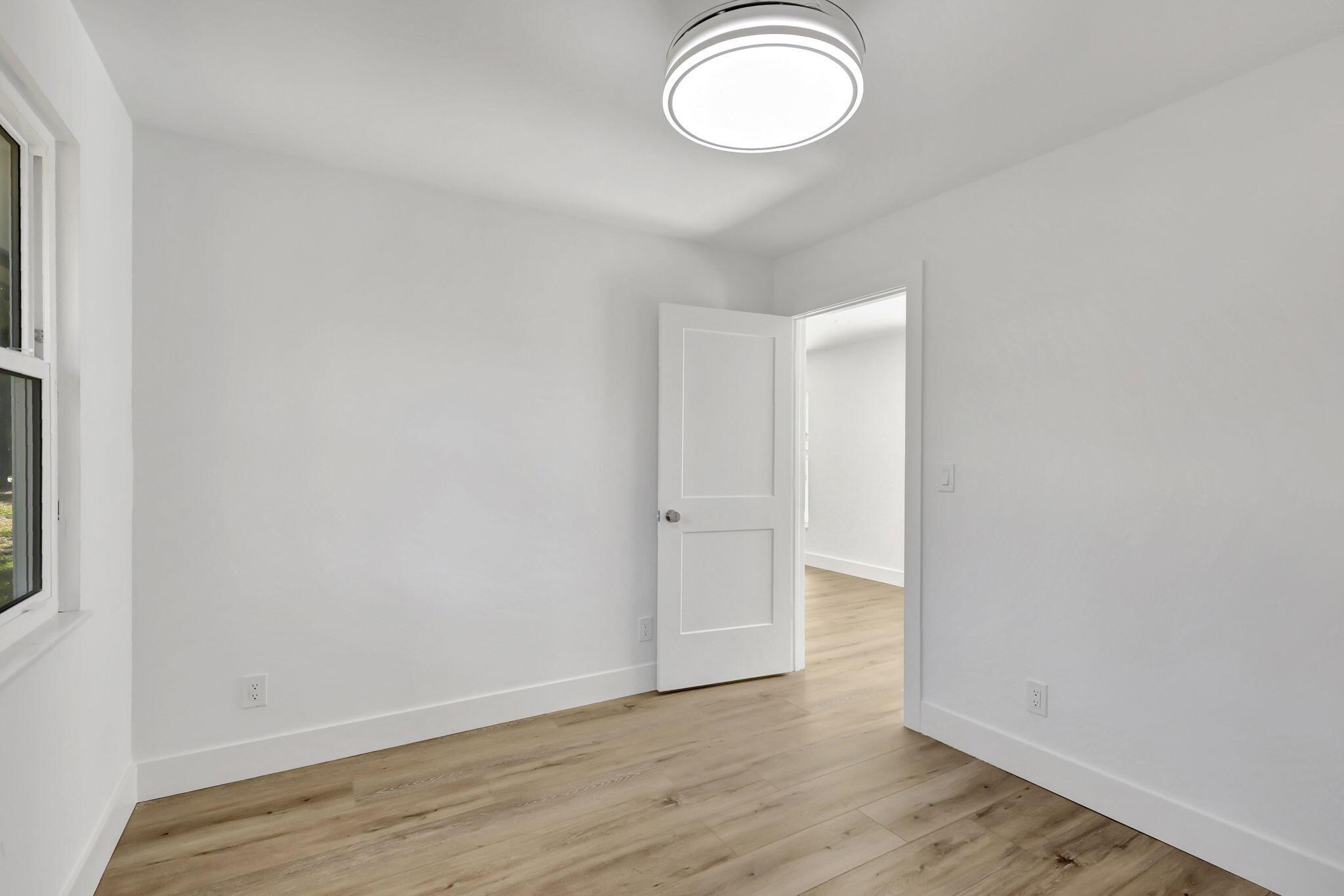 15388 133rd Ter Jupiter, FL 33478