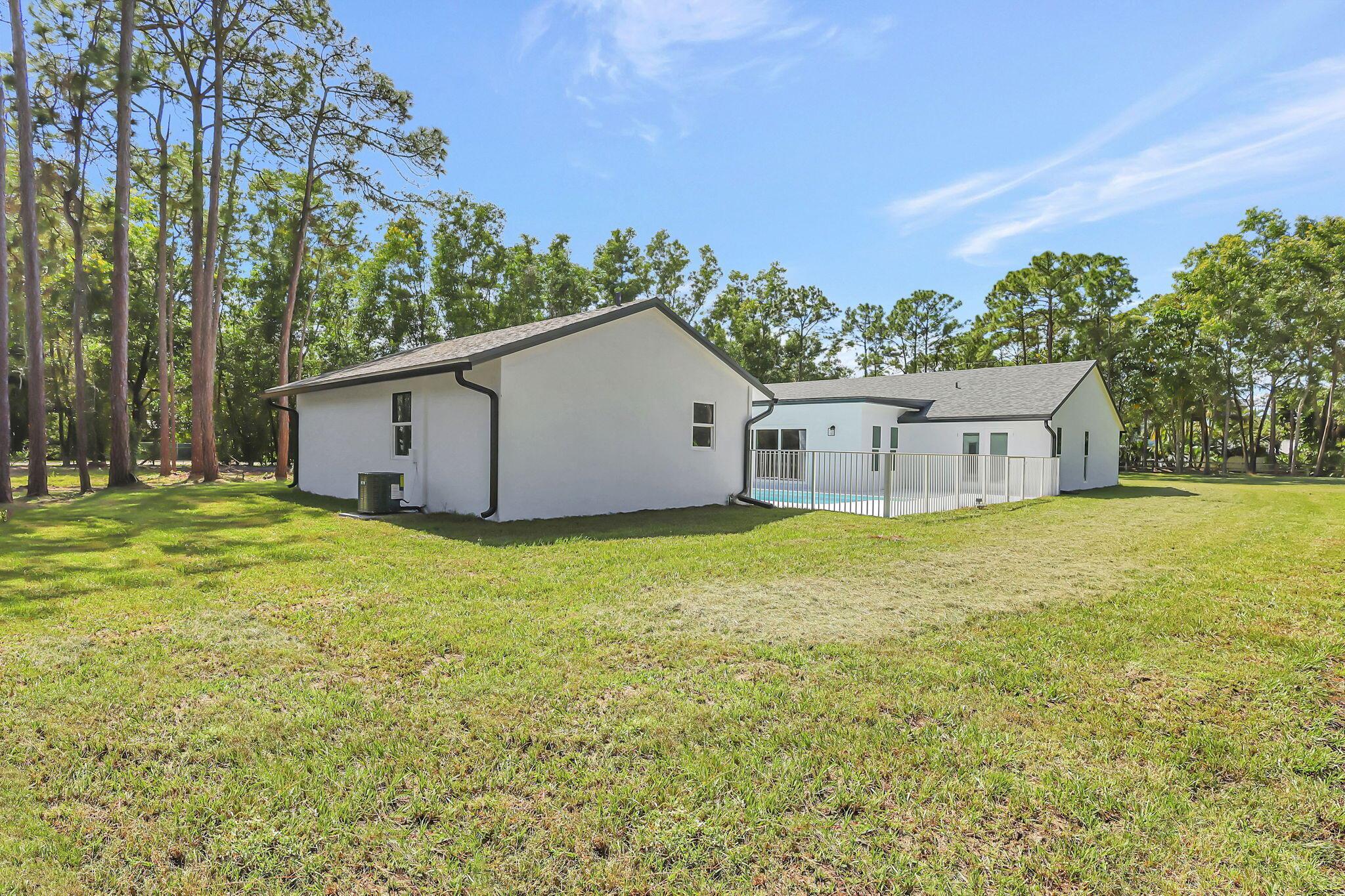 15388 133rd Ter Jupiter, FL 33478