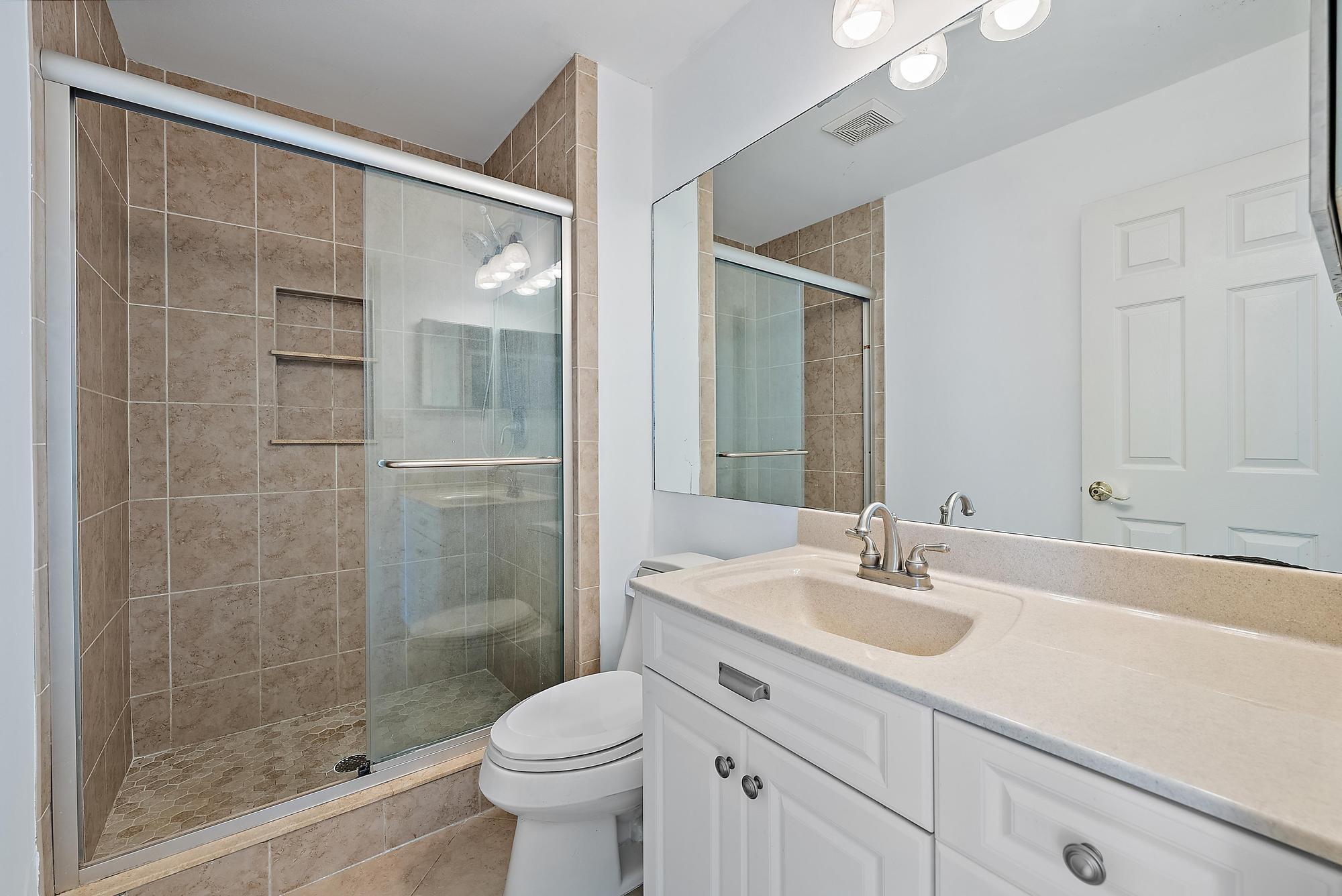 6222 Riverwalk Ln #1 Jupiter, FL 33458