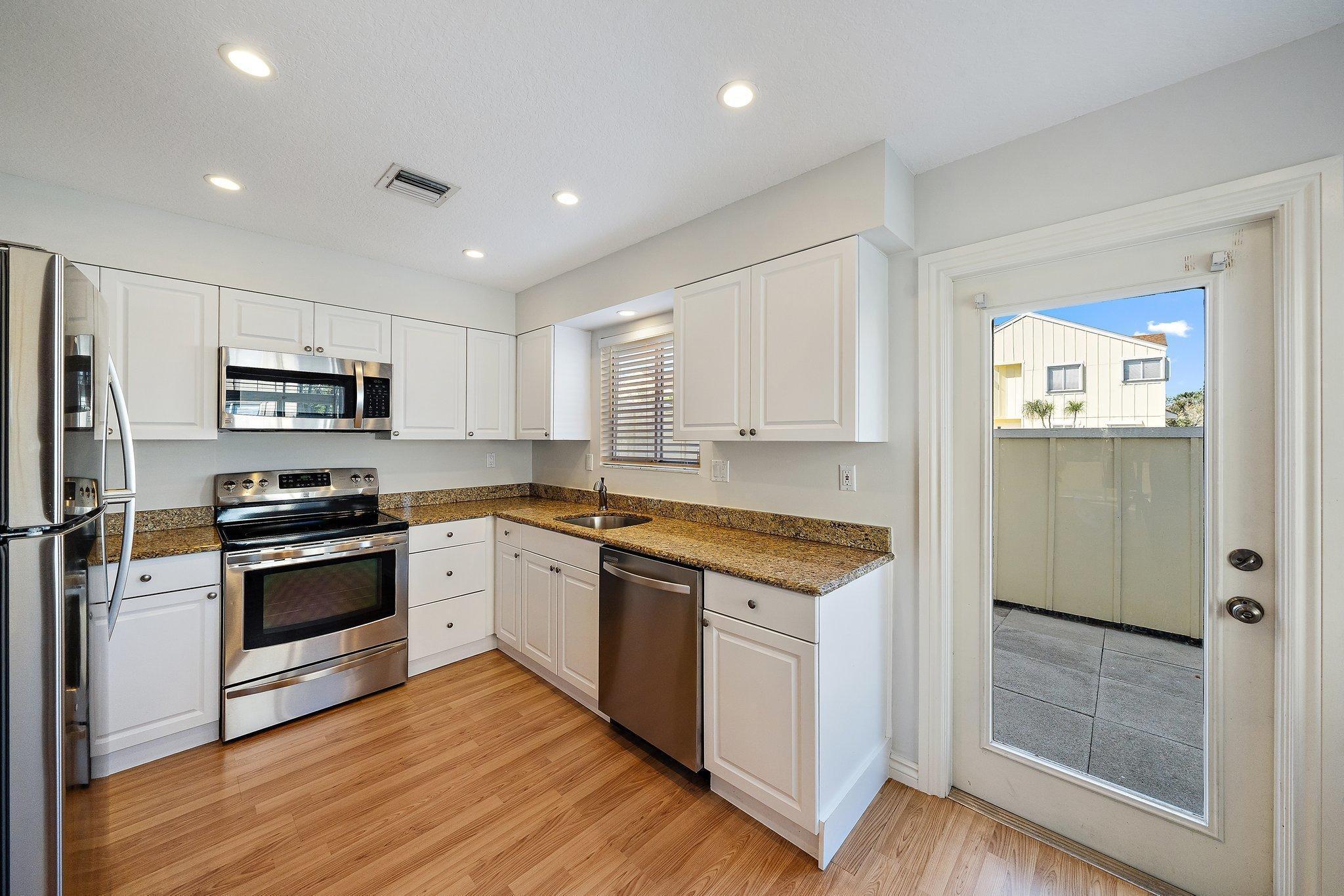 6222 Riverwalk Ln #1 Jupiter, FL 33458