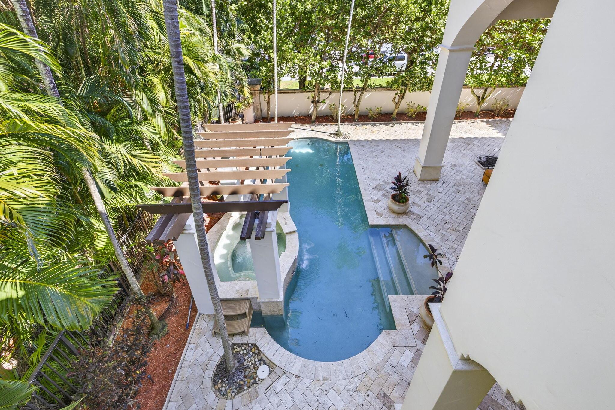 4002 S Ocean Blvd Highland Beach, FL 33487