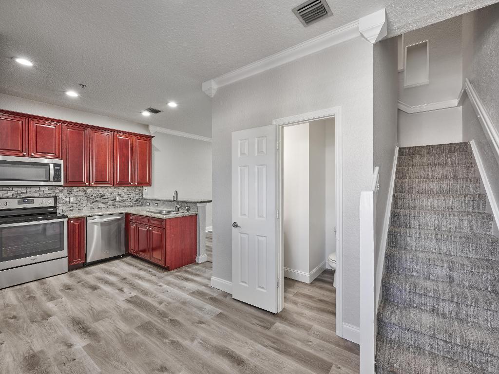 105 E Pigeon Plum #103 Jupiter, FL 33458