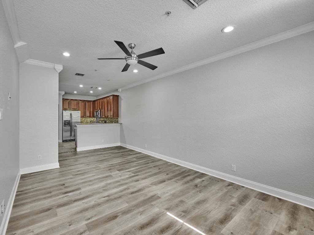 105 E Pigeon Plum #103 Jupiter, FL 33458