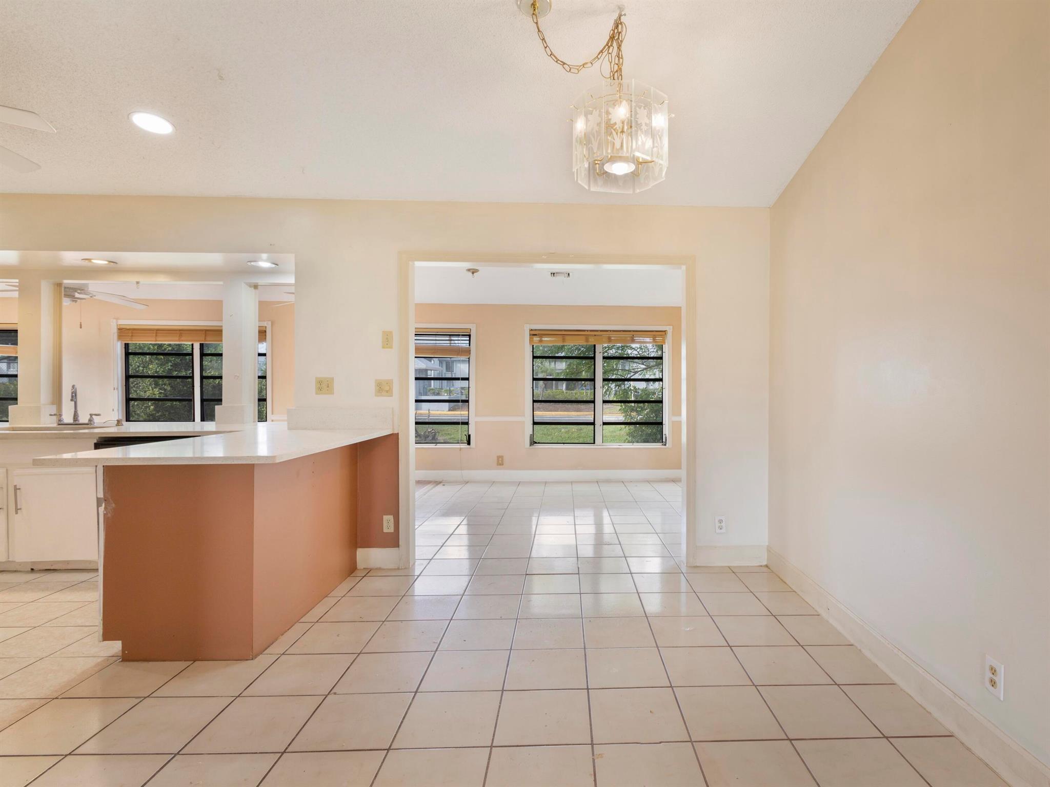 1201 Pine Sage Cir West Palm Beach, FL 33409