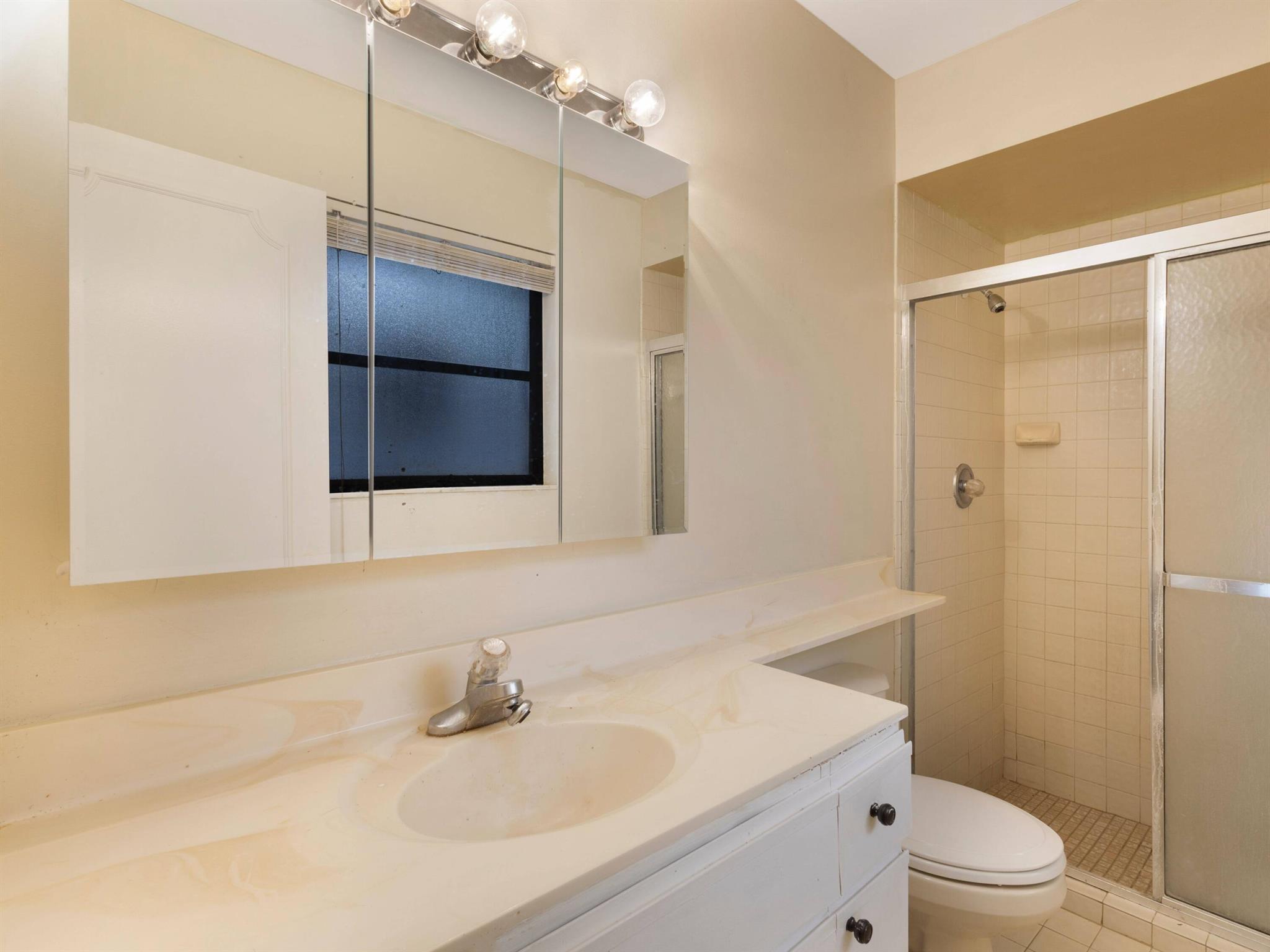 1201 Pine Sage Cir West Palm Beach, FL 33409