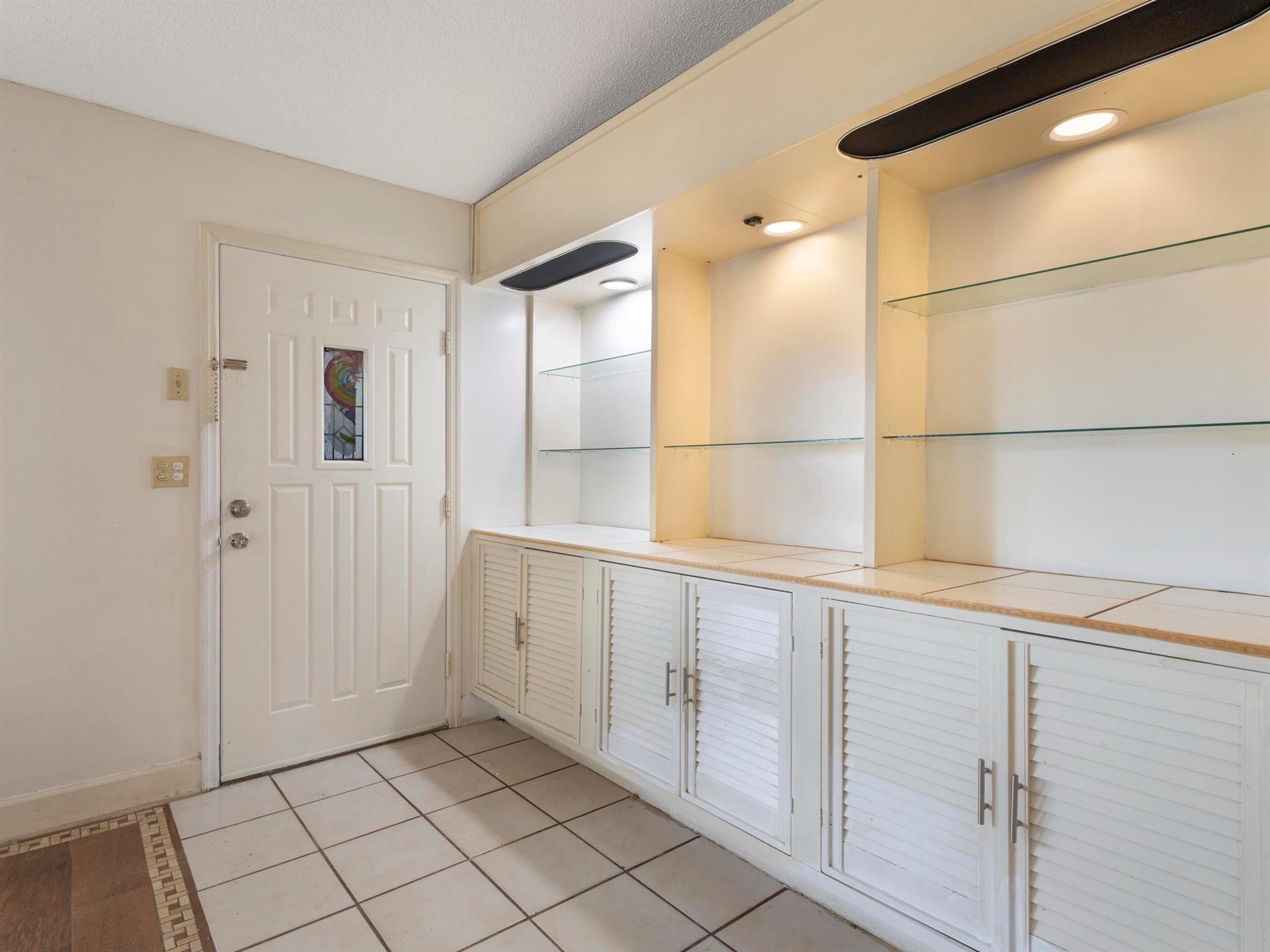 1201 Pine Sage Cir West Palm Beach, FL 33409