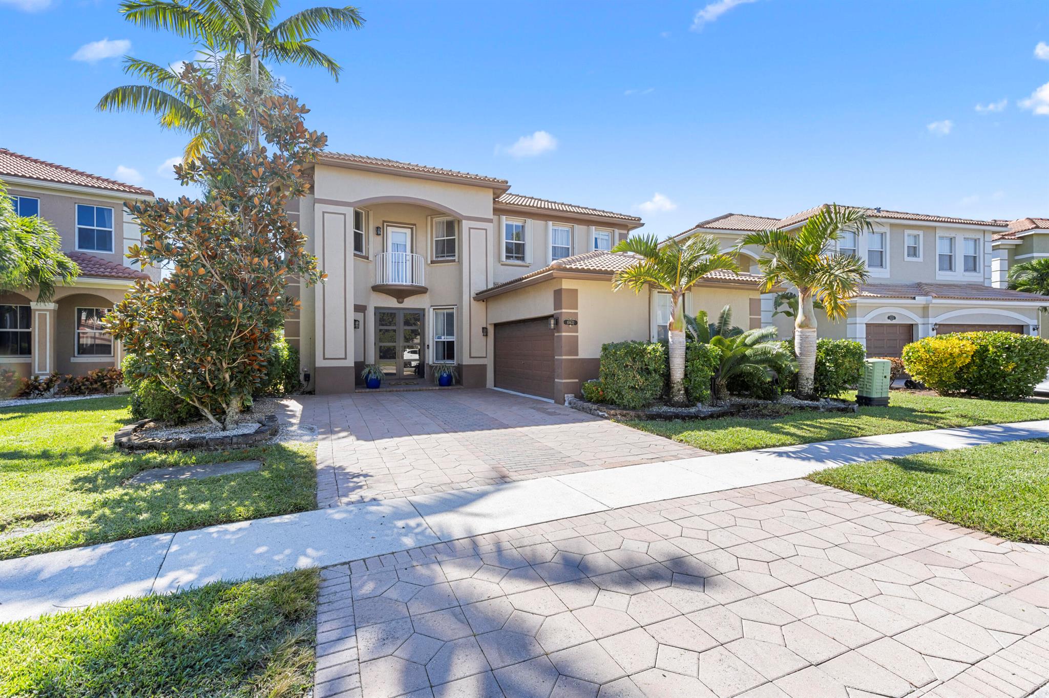 10632 Old Hammock Way