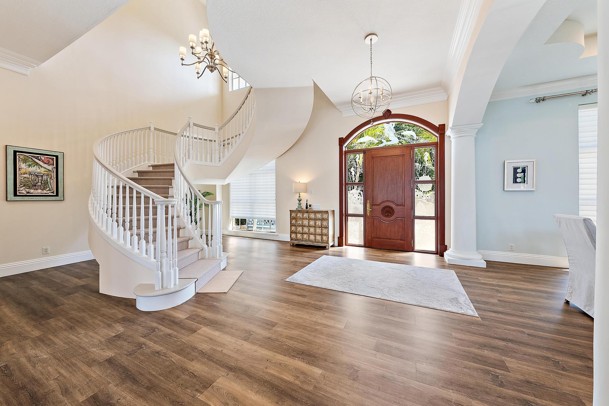 18137 Palm Pt Dr Jupiter, FL 33458