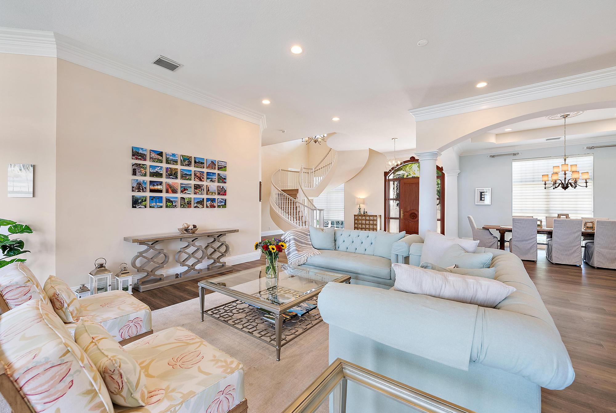 18137 Palm Pt Dr Jupiter, FL 33458