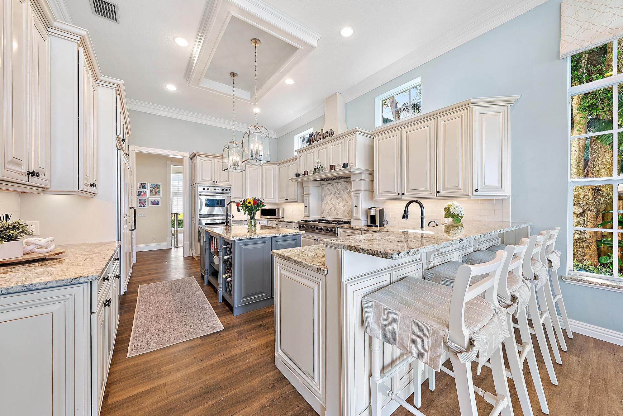 18137 Palm Pt Dr Jupiter, FL 33458