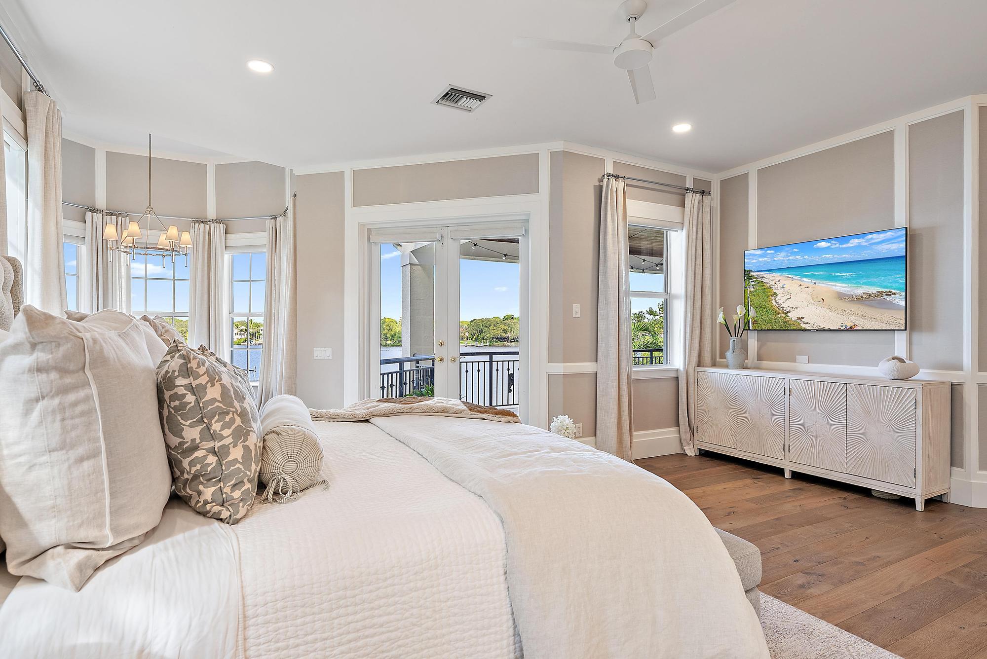 18137 Palm Pt Dr Jupiter, FL 33458