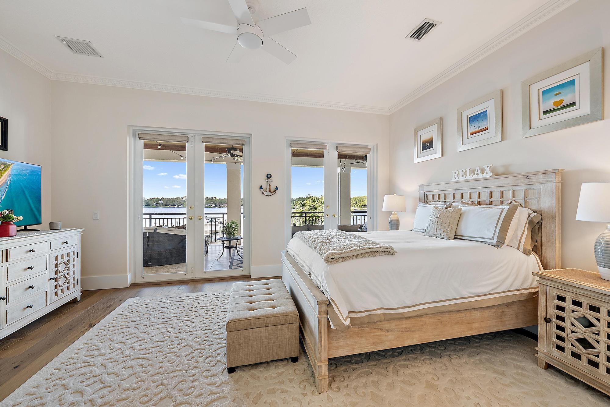 18137 Palm Pt Dr Jupiter, FL 33458