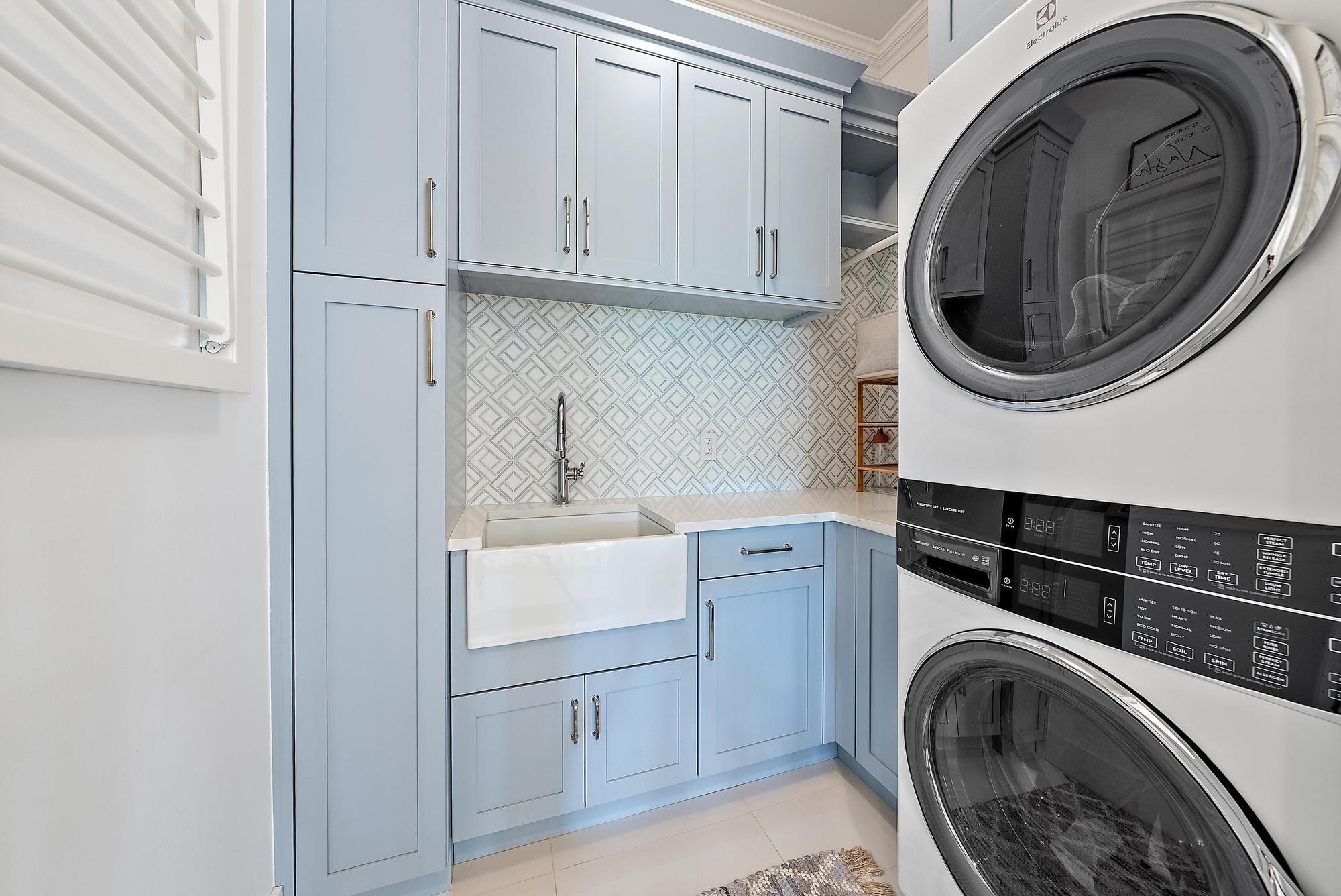 18137 Palm Pt Dr Jupiter, FL 33458