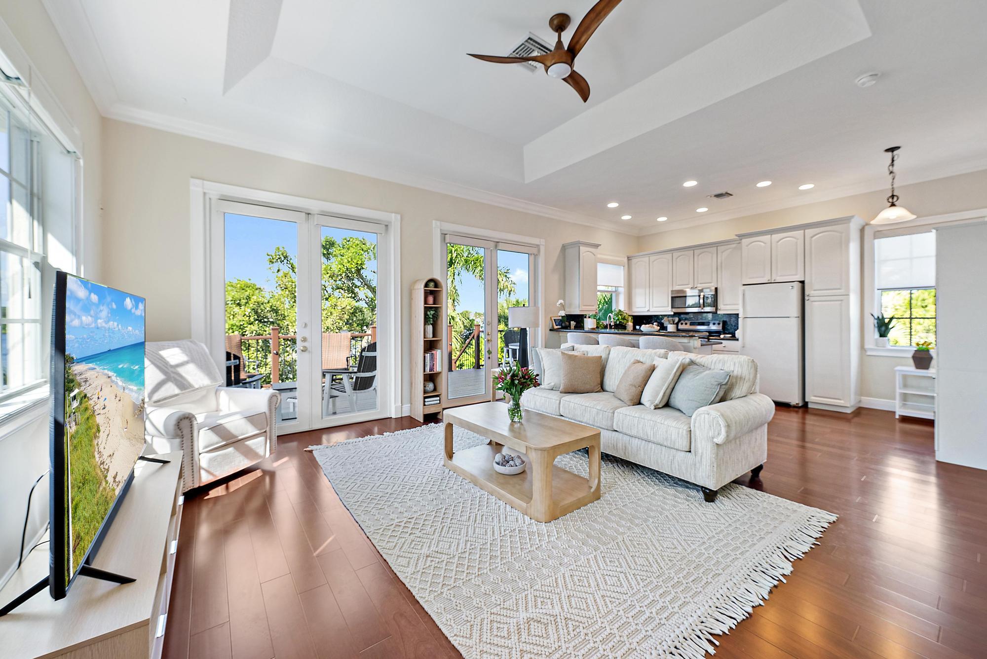 18137 Palm Pt Dr Jupiter, FL 33458