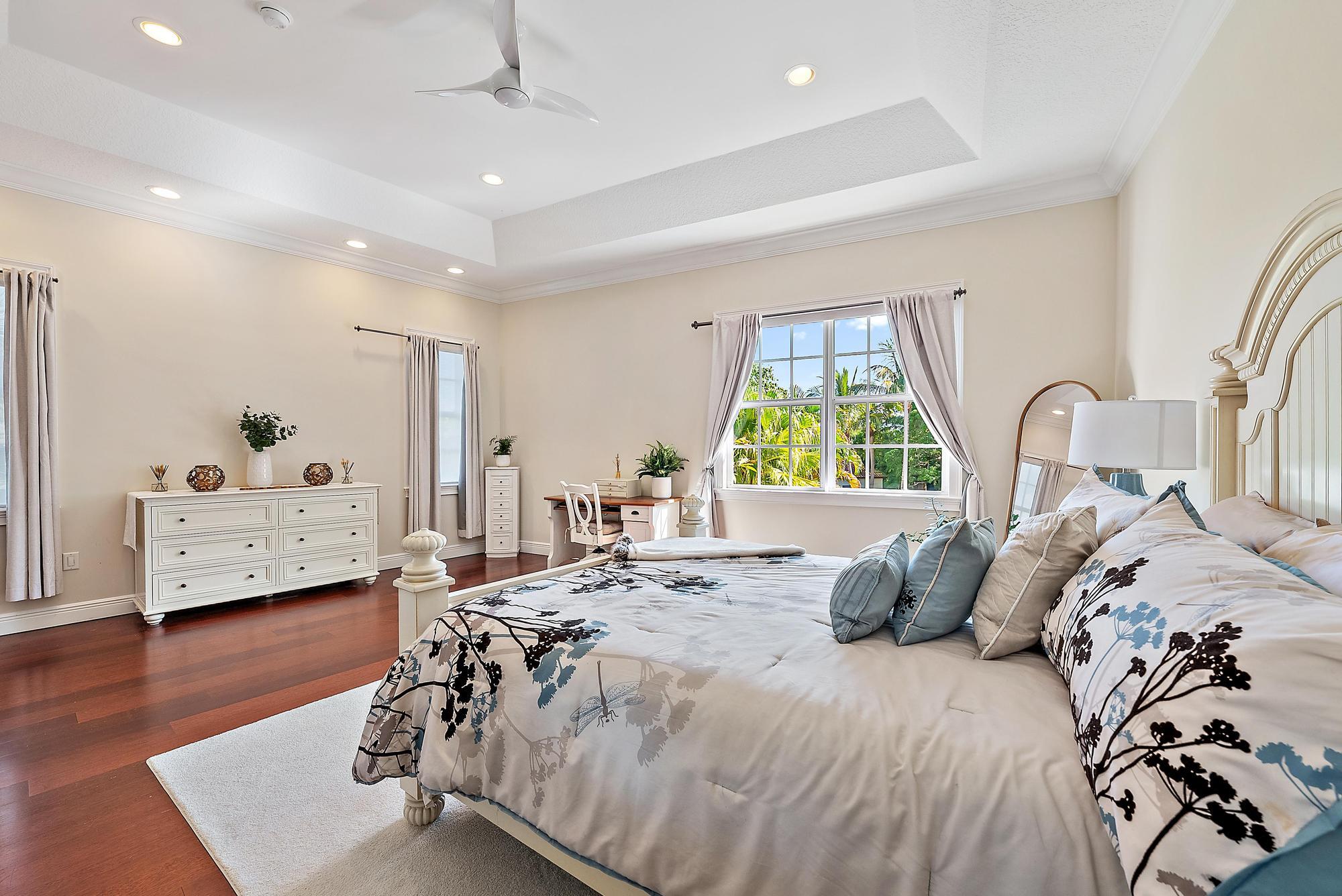 18137 Palm Pt Dr Jupiter, FL 33458