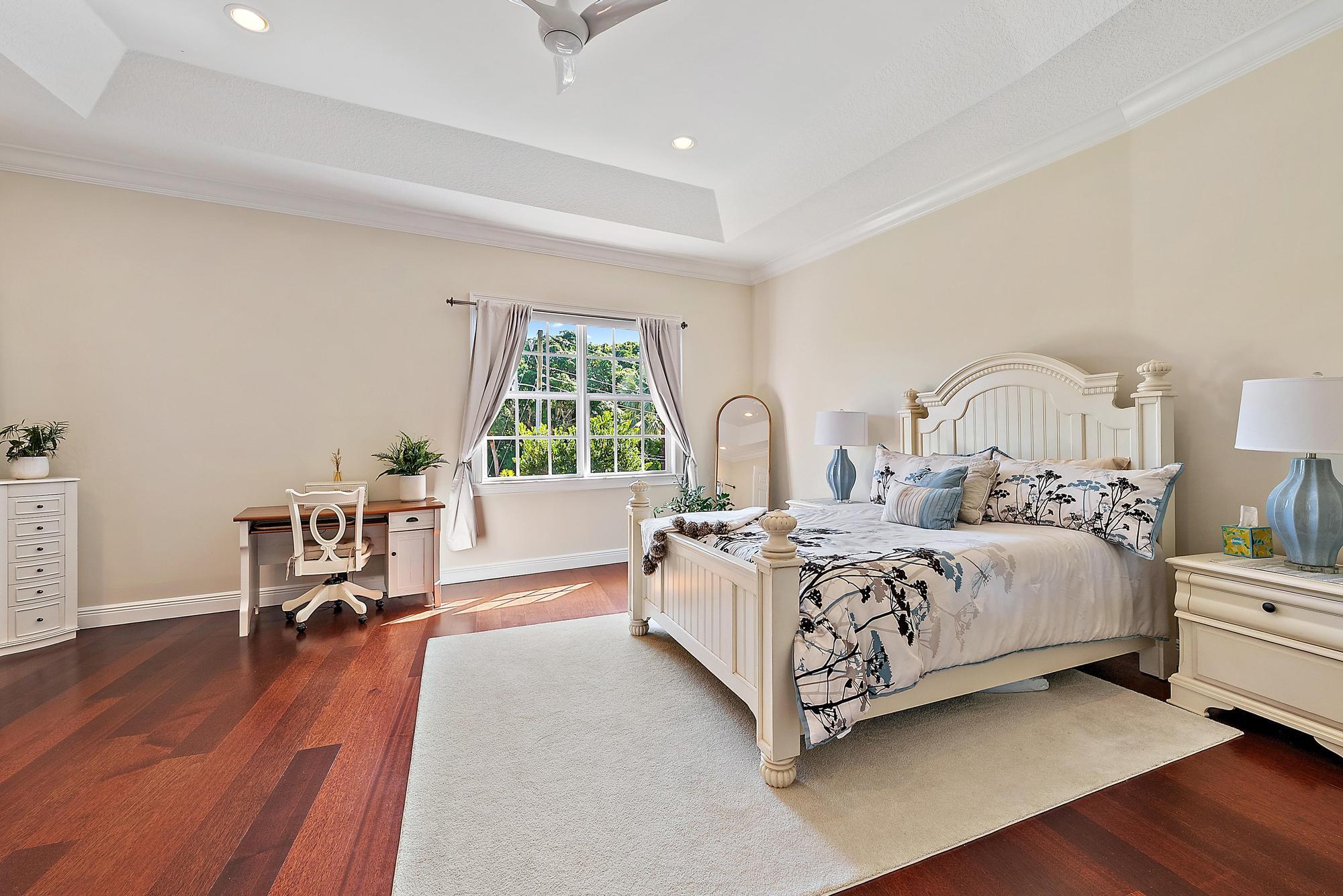 18137 Palm Pt Dr Jupiter, FL 33458