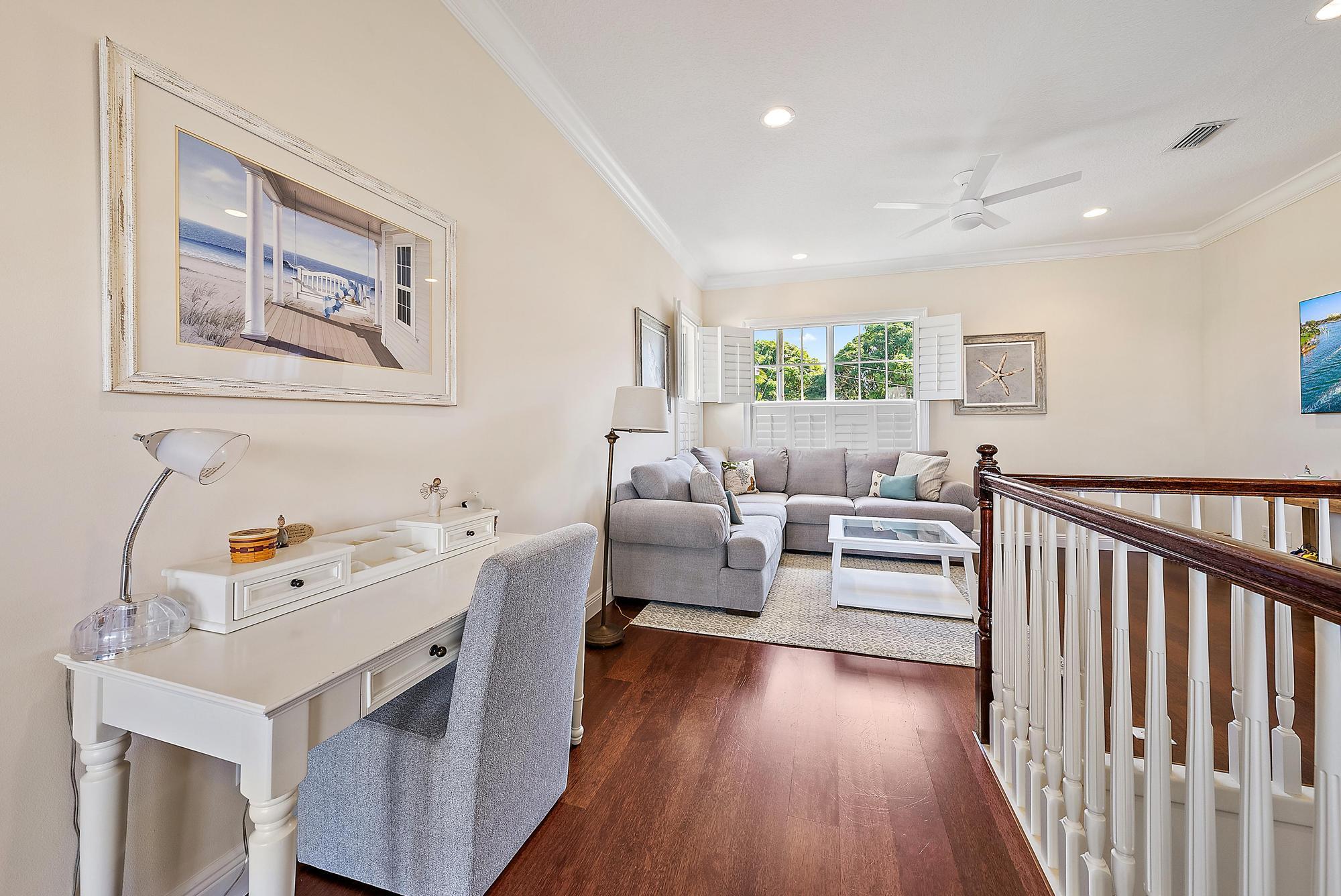 18137 Palm Pt Dr Jupiter, FL 33458