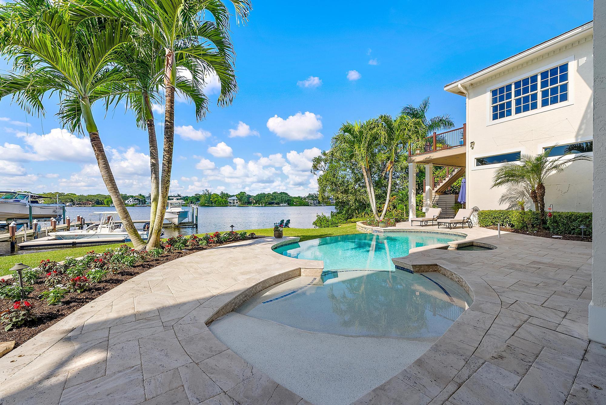 18137 Palm Pt Dr Jupiter, FL 33458