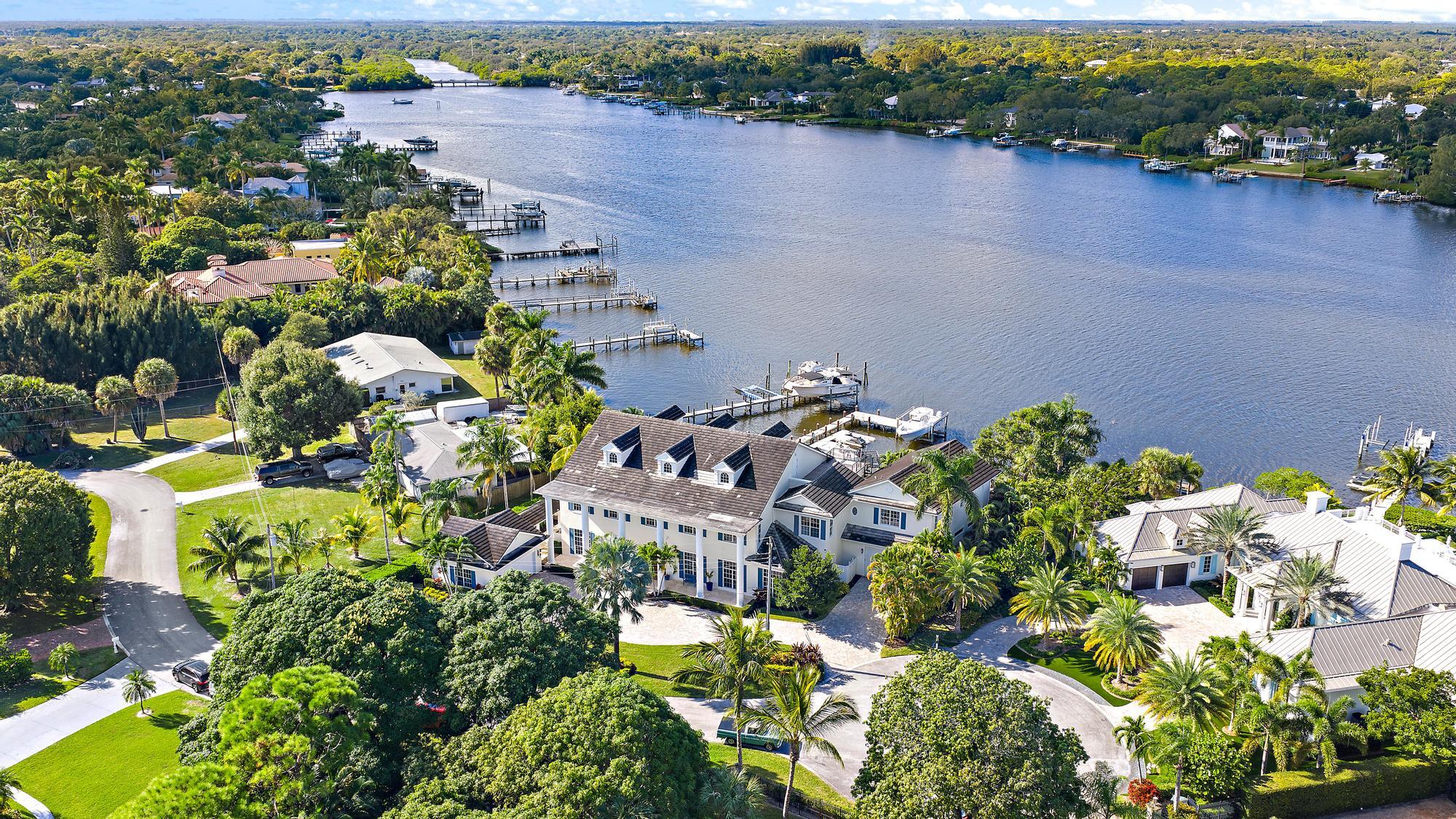 18137 Palm Pt Dr Jupiter, FL 33458