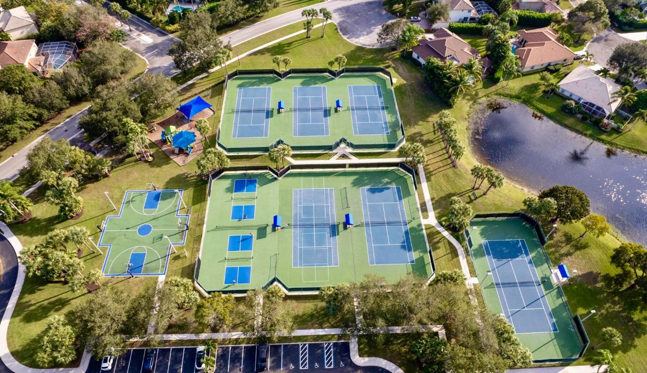 265 Swallowtail Ln Jupiter, FL 33458