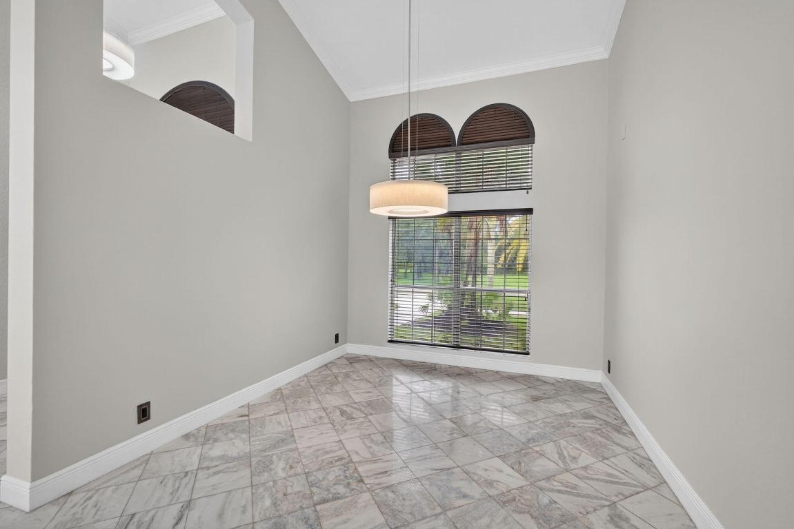 1295 Longlea Ter Wellington, FL 33414