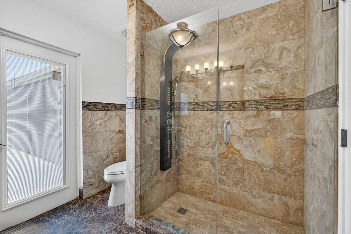 1295 Longlea Ter Wellington, FL 33414