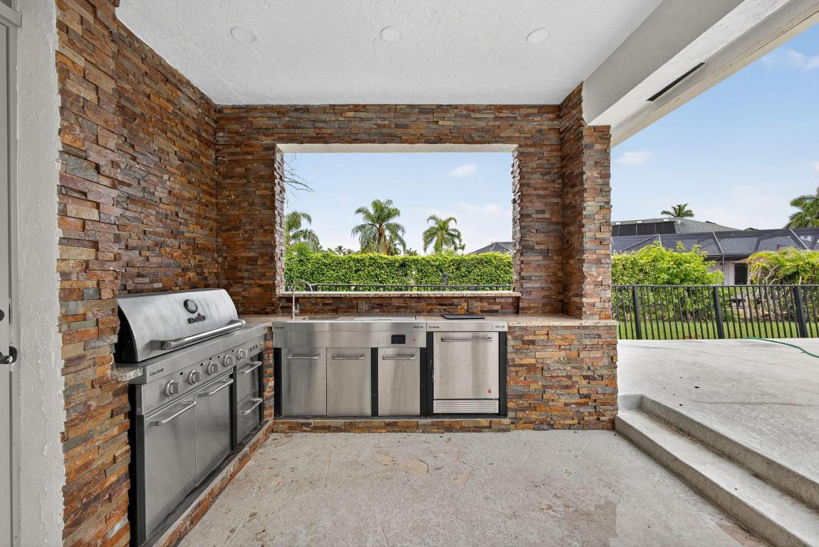 1295 Longlea Ter Wellington, FL 33414