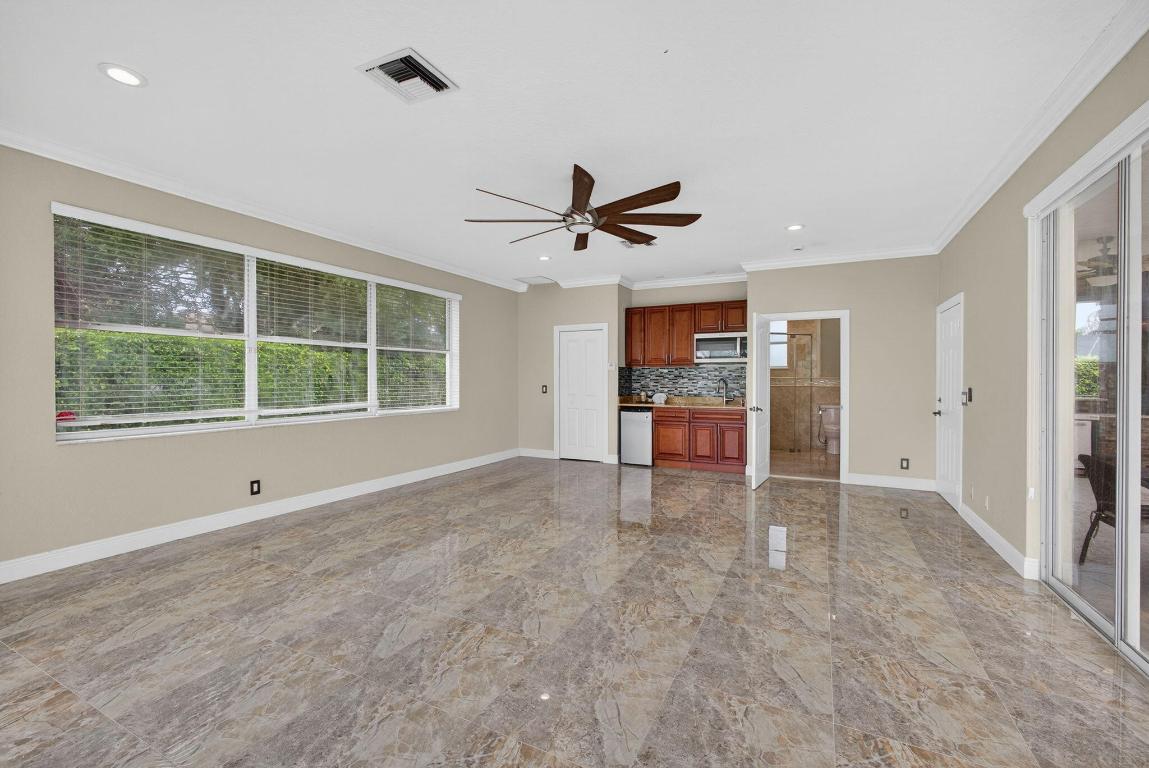 1295 Longlea Ter Wellington, FL 33414