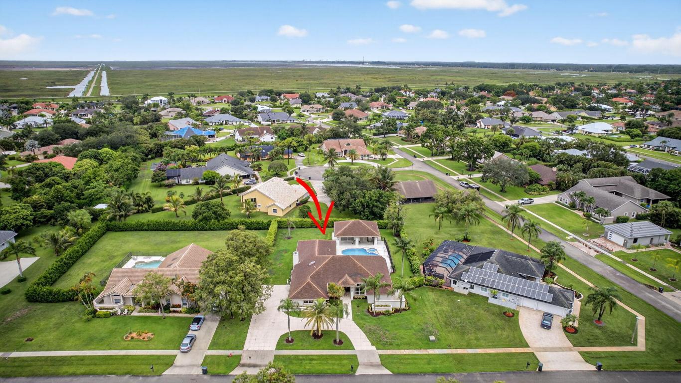 1295 Longlea Ter Wellington, FL 33414