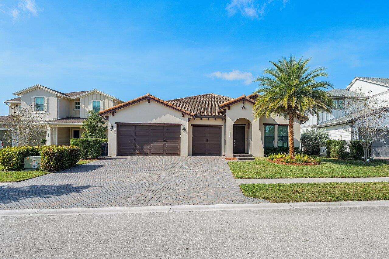 1119 Arrowhead Pt Rd Loxahatchee, FL 33470