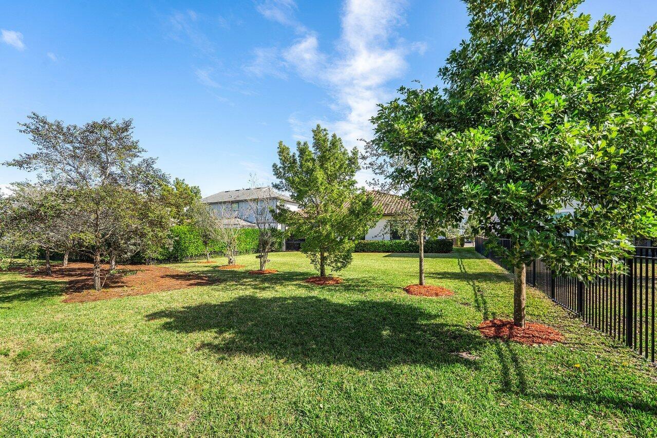 1119 Arrowhead Pt Rd Loxahatchee, FL 33470