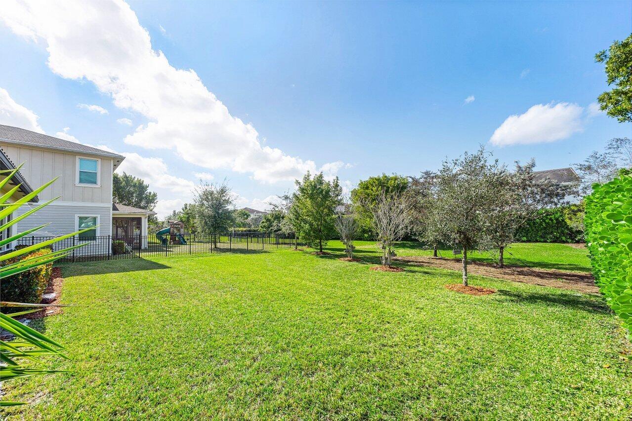 1119 Arrowhead Pt Rd Loxahatchee, FL 33470