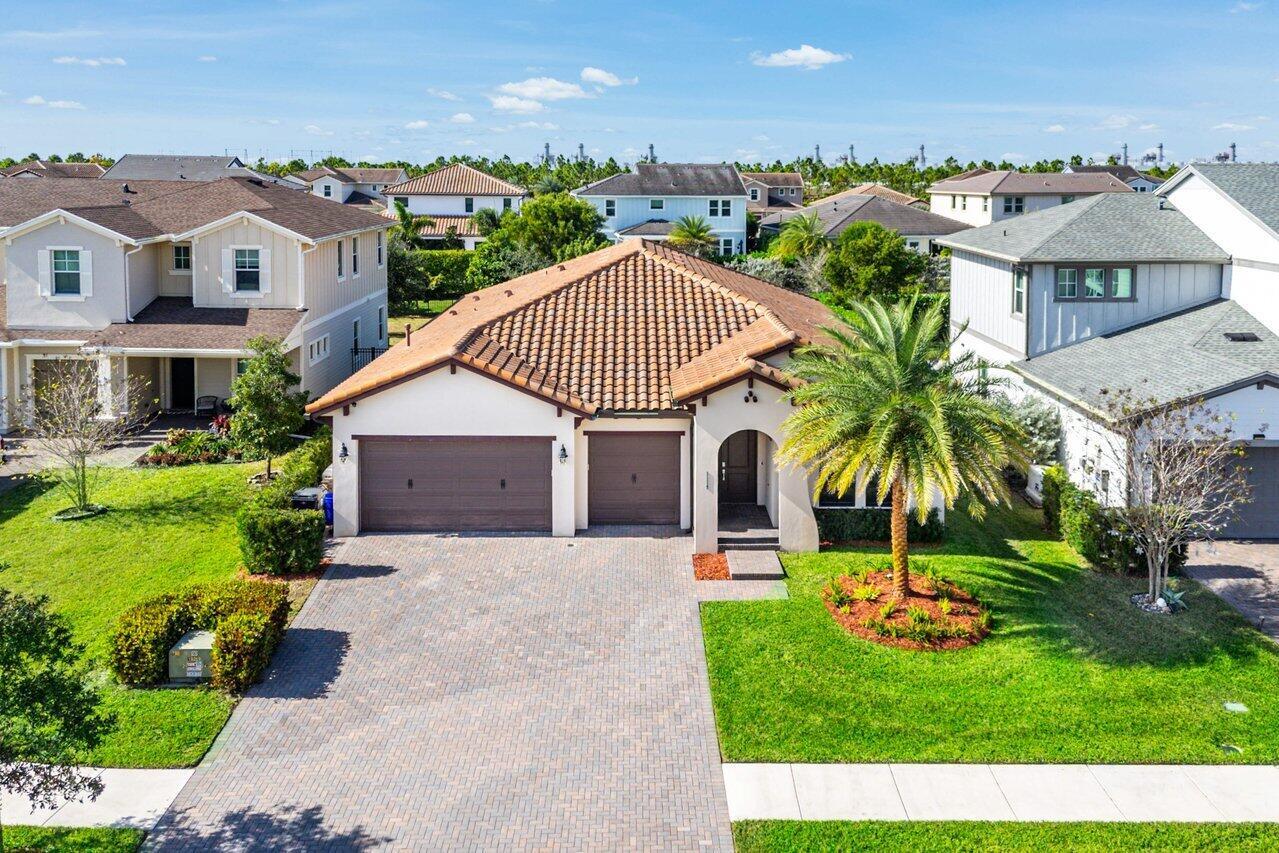 1119 Arrowhead Pt Rd Loxahatchee, FL 33470