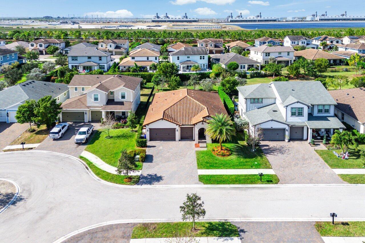 1119 Arrowhead Pt Rd Loxahatchee, FL 33470