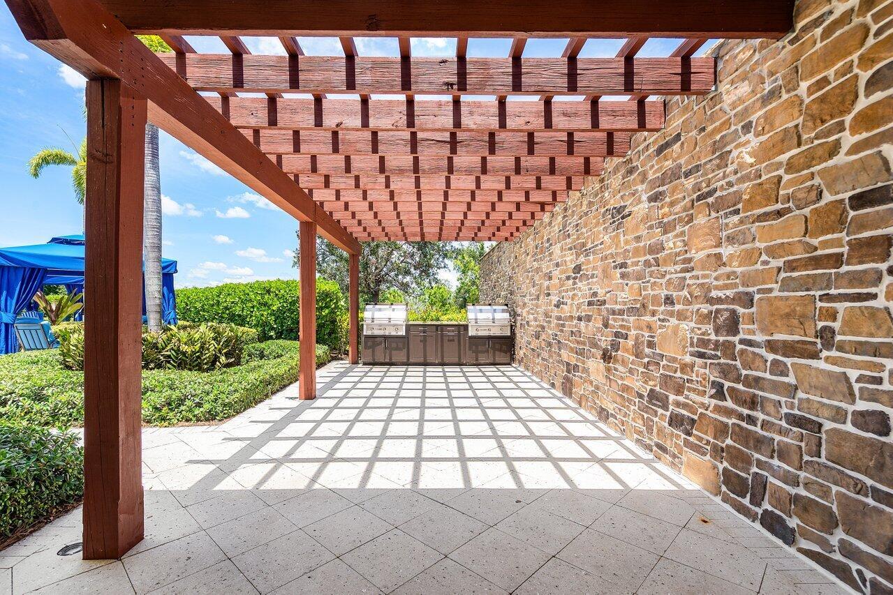 1119 Arrowhead Pt Rd Loxahatchee, FL 33470