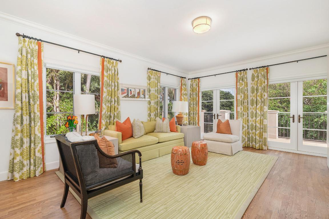 614 Tarpon Palm Beach, FL 33480