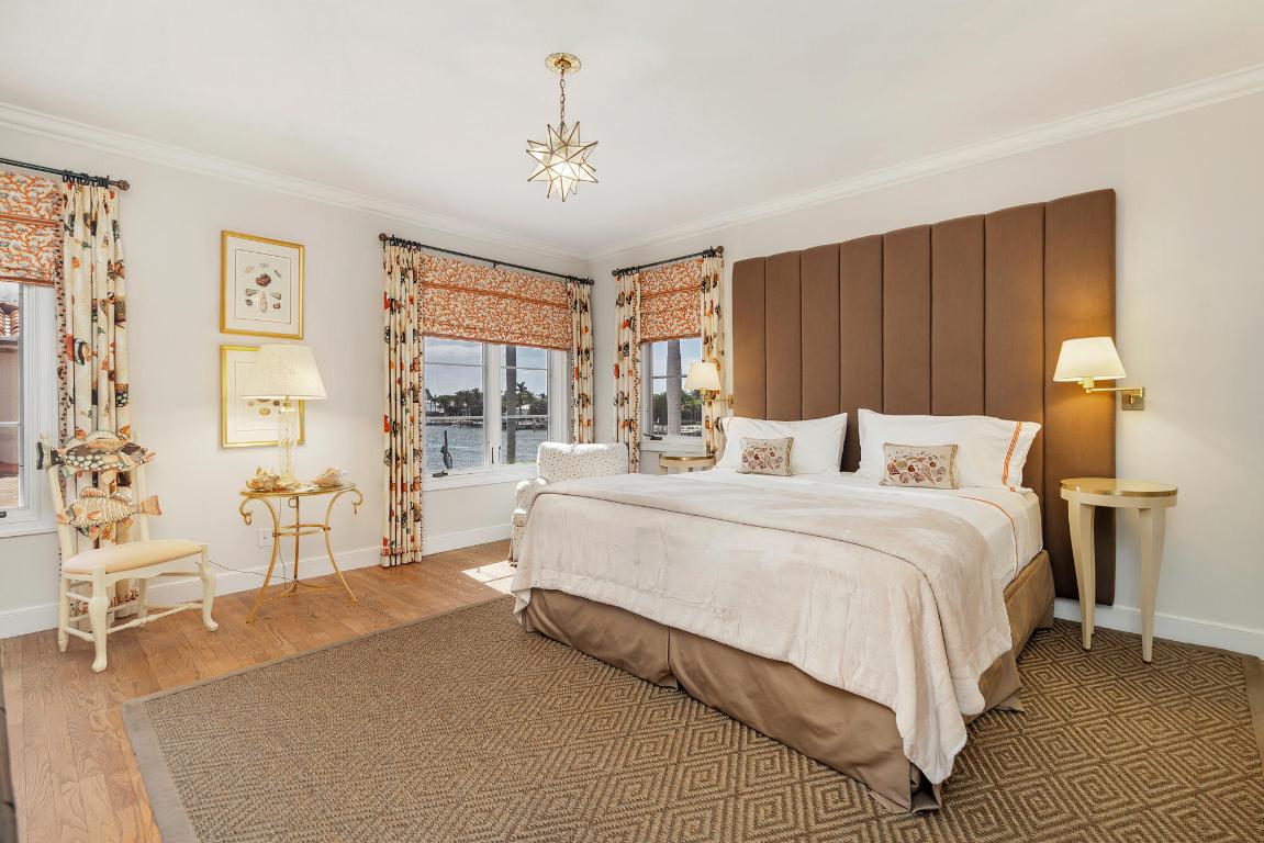 614 Tarpon Palm Beach, FL 33480